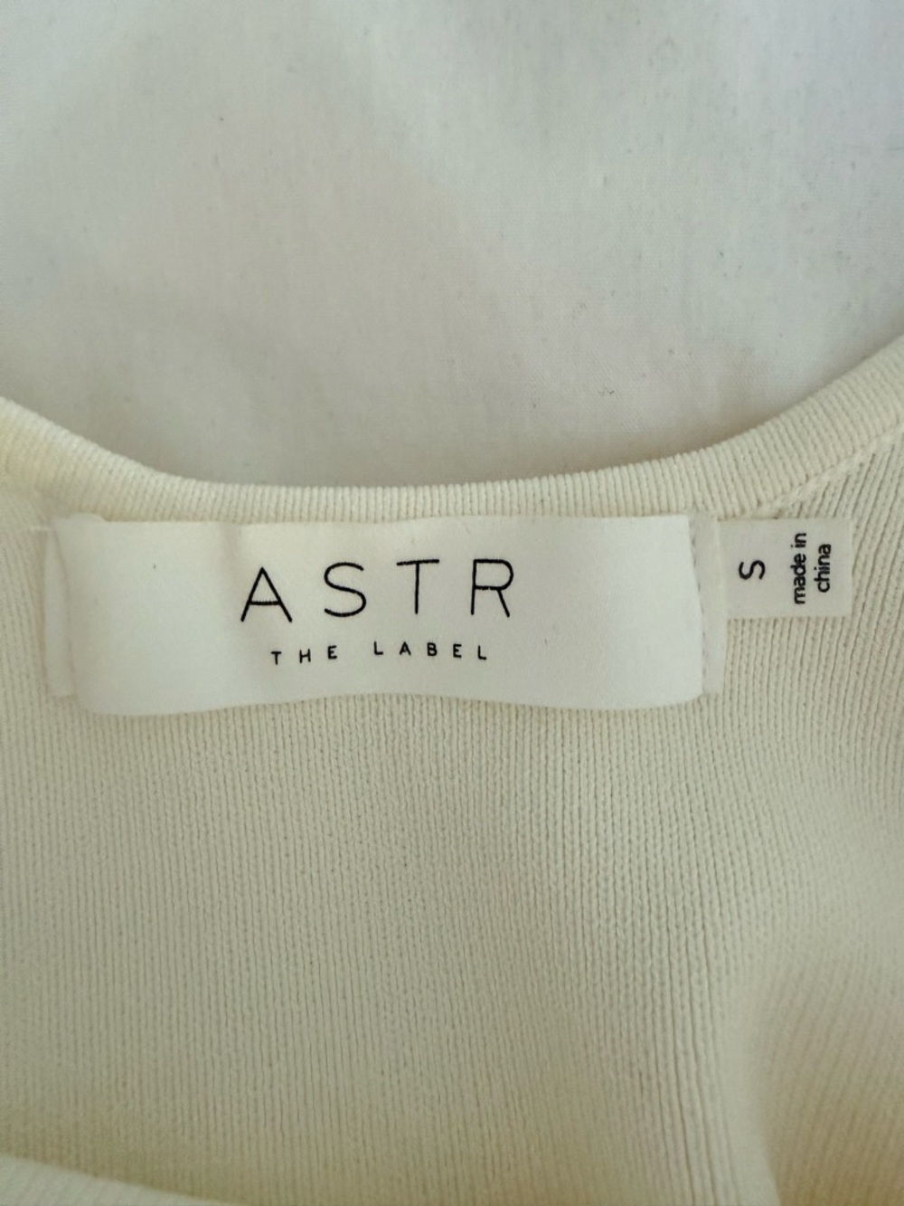 Astr Cream Puff-Sleeve Sheer-Sleeve Scoop Back Bodysuit - Picture 3 of 3